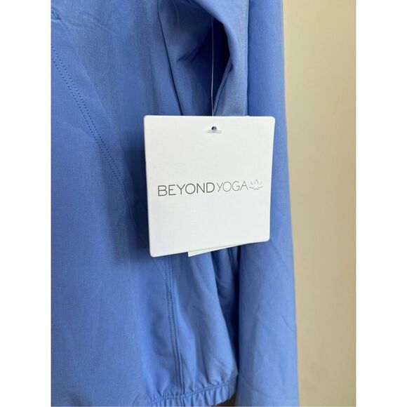 Beyond Yoga In Stride Half Zip Pullover - Picture 9 of 10